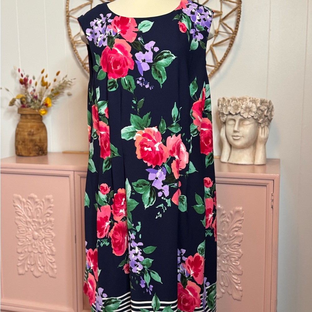 Jessica Howard size 18W Floral Sleeveless Dress
